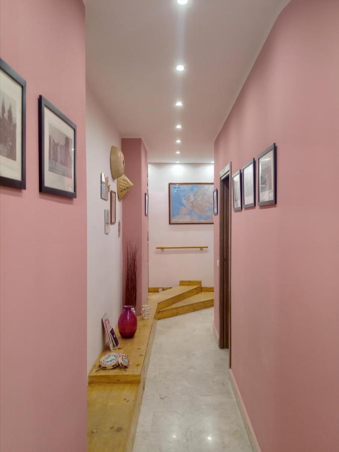 Bed and Breakfast La Valigia Sul Letto Катания Экстерьер фото